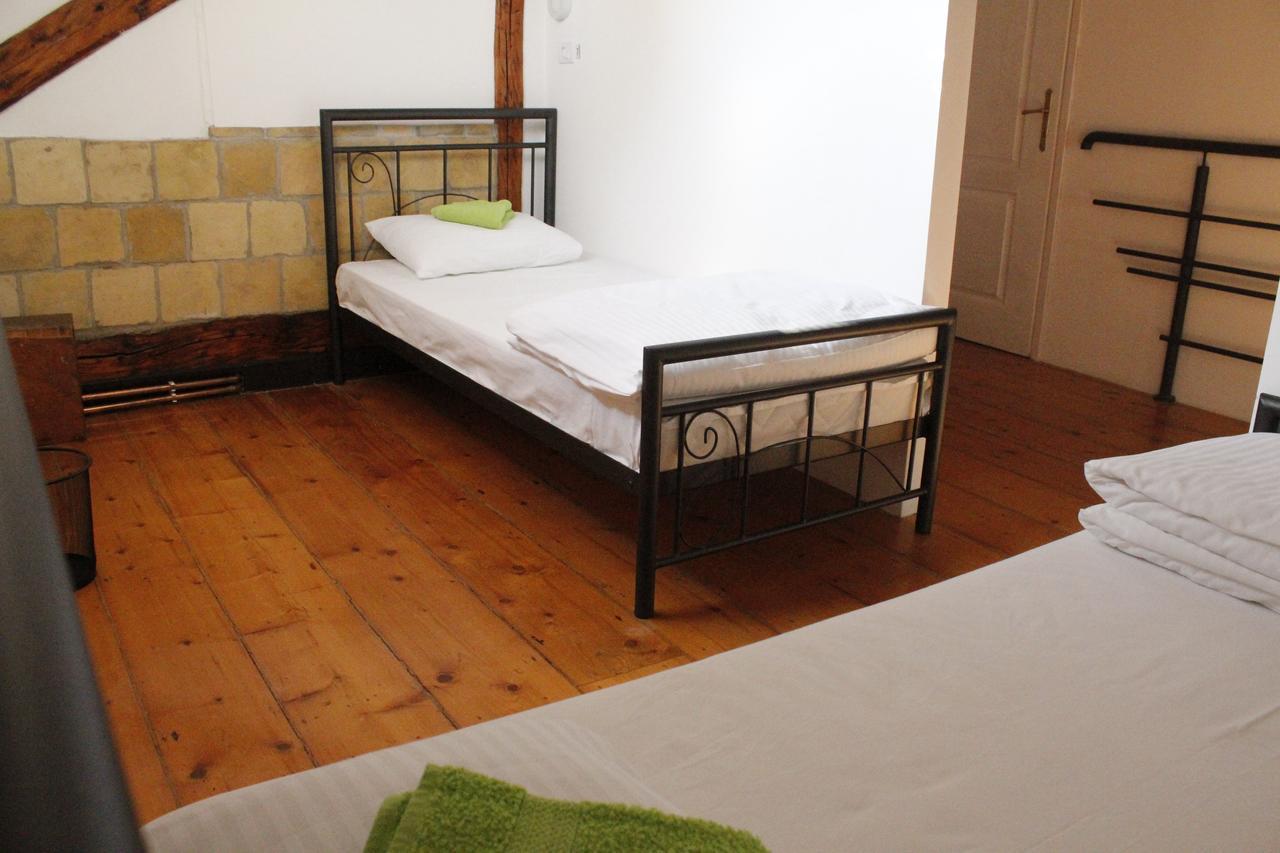 Hostel Nomad Novi Sad Exterior photo
